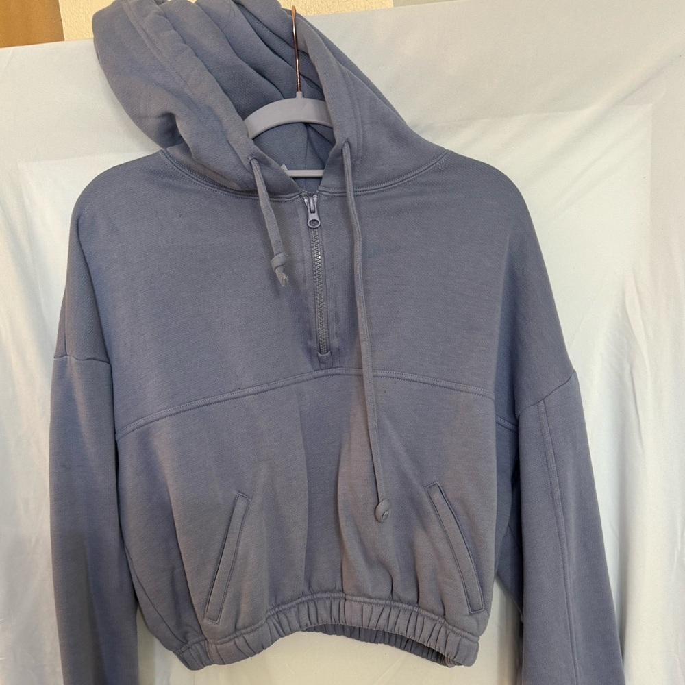 Alo cropped 1/4 zip up